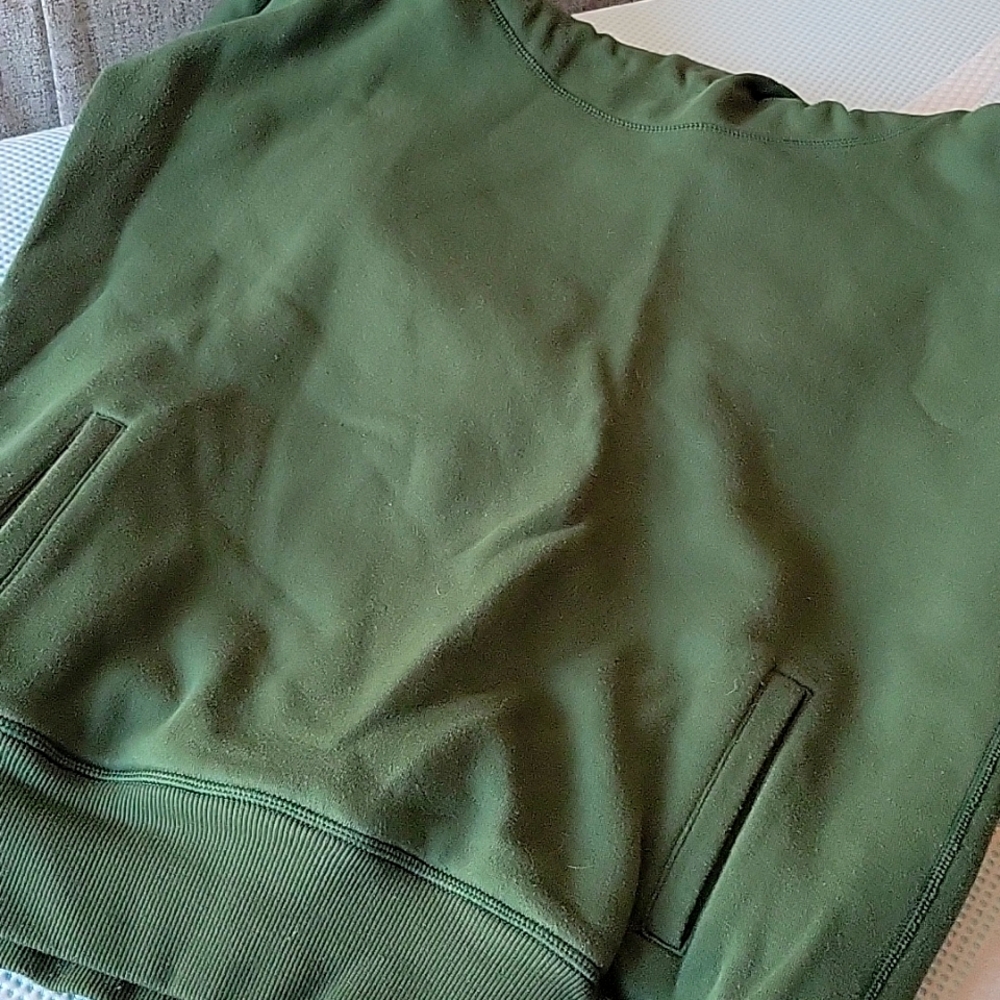Zyia Womens Green Sweatshirt With Hood
